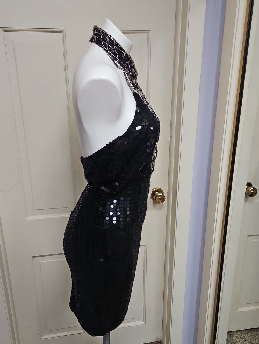 1980s disco body con, sequin, beautiful, sexy, black Dress - Picture 8 of 12